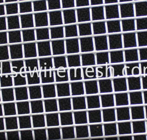 small welded wire mesh